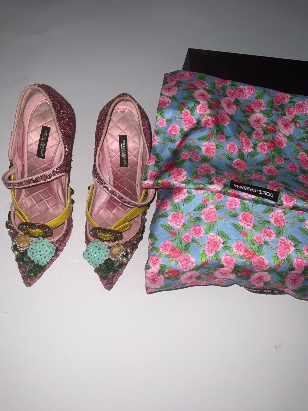 Dolce & Gabbana Pink Embellished Pointed-Toe Flats - Picture 7 of 16